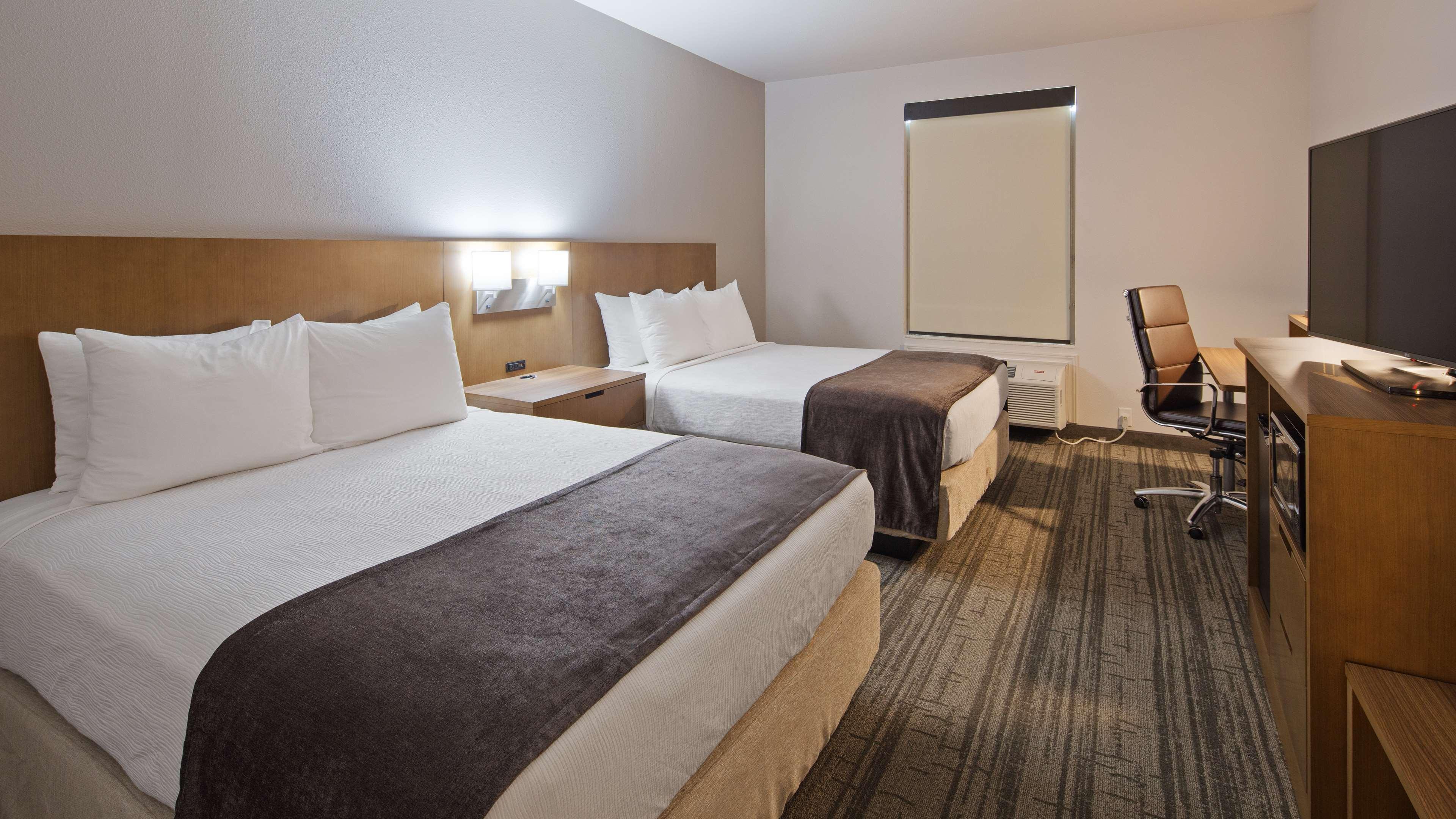 La Vernia Best Western Green Oaks Inn מראה חיצוני תמונה