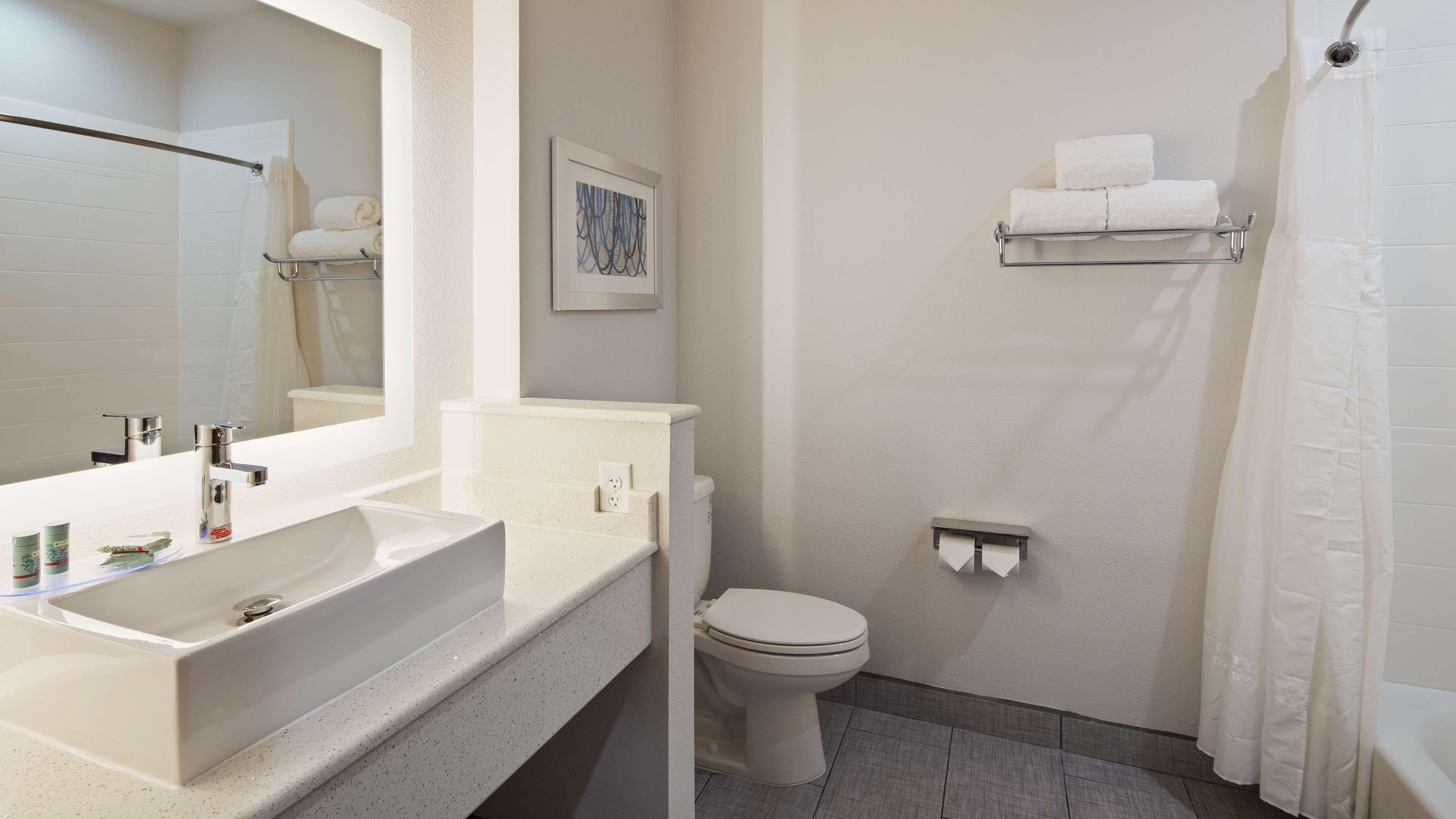 La Vernia Best Western Green Oaks Inn מראה חיצוני תמונה