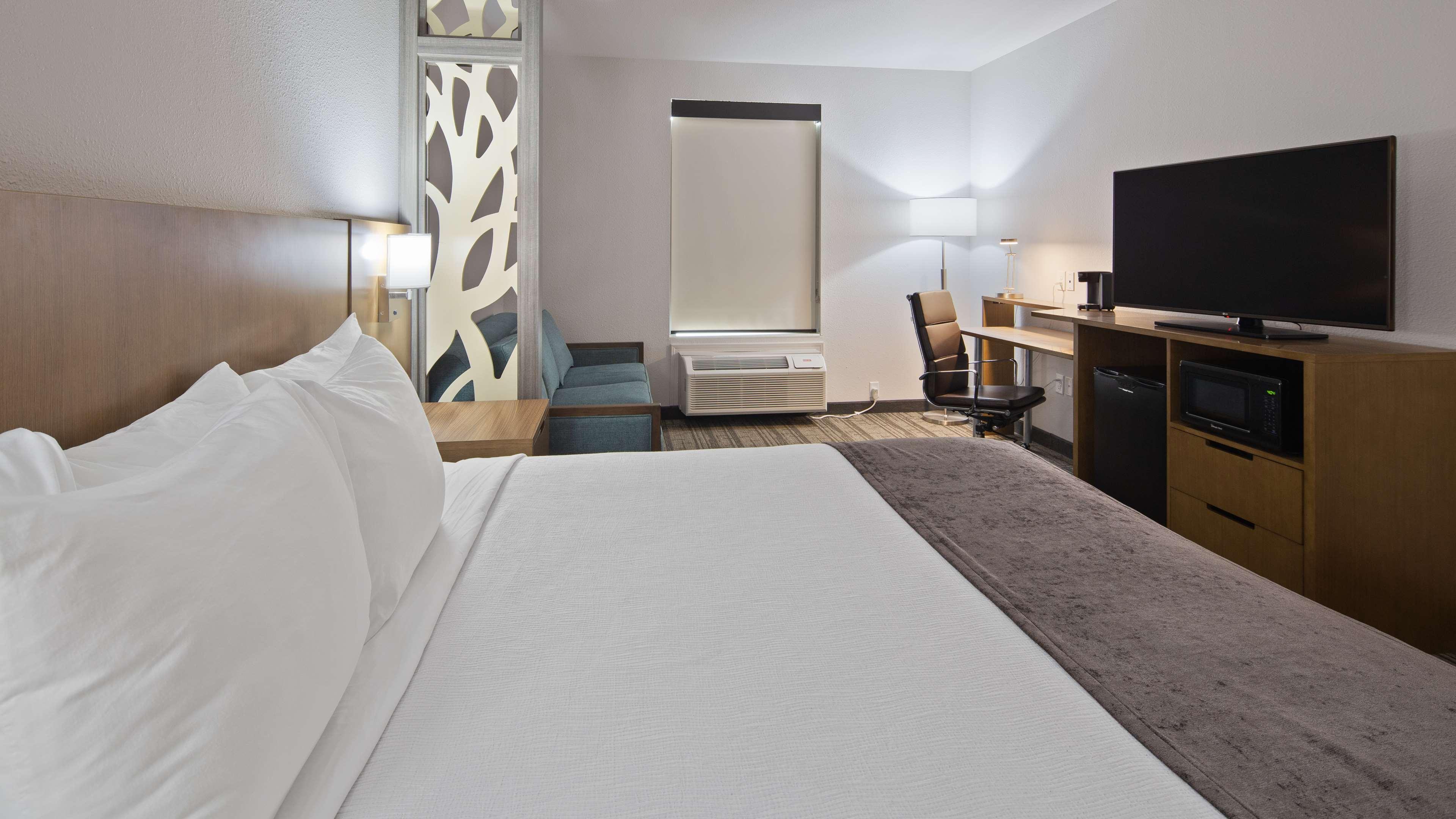 La Vernia Best Western Green Oaks Inn מראה חיצוני תמונה
