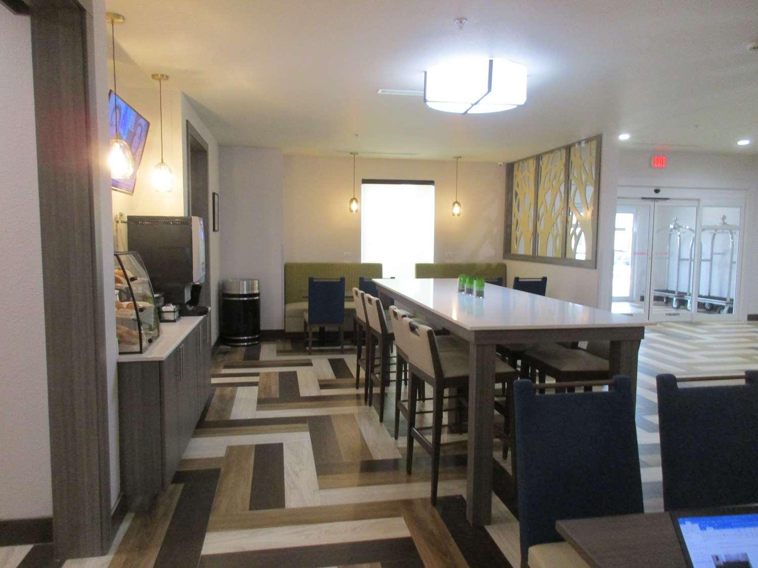 La Vernia Best Western Green Oaks Inn מראה חיצוני תמונה