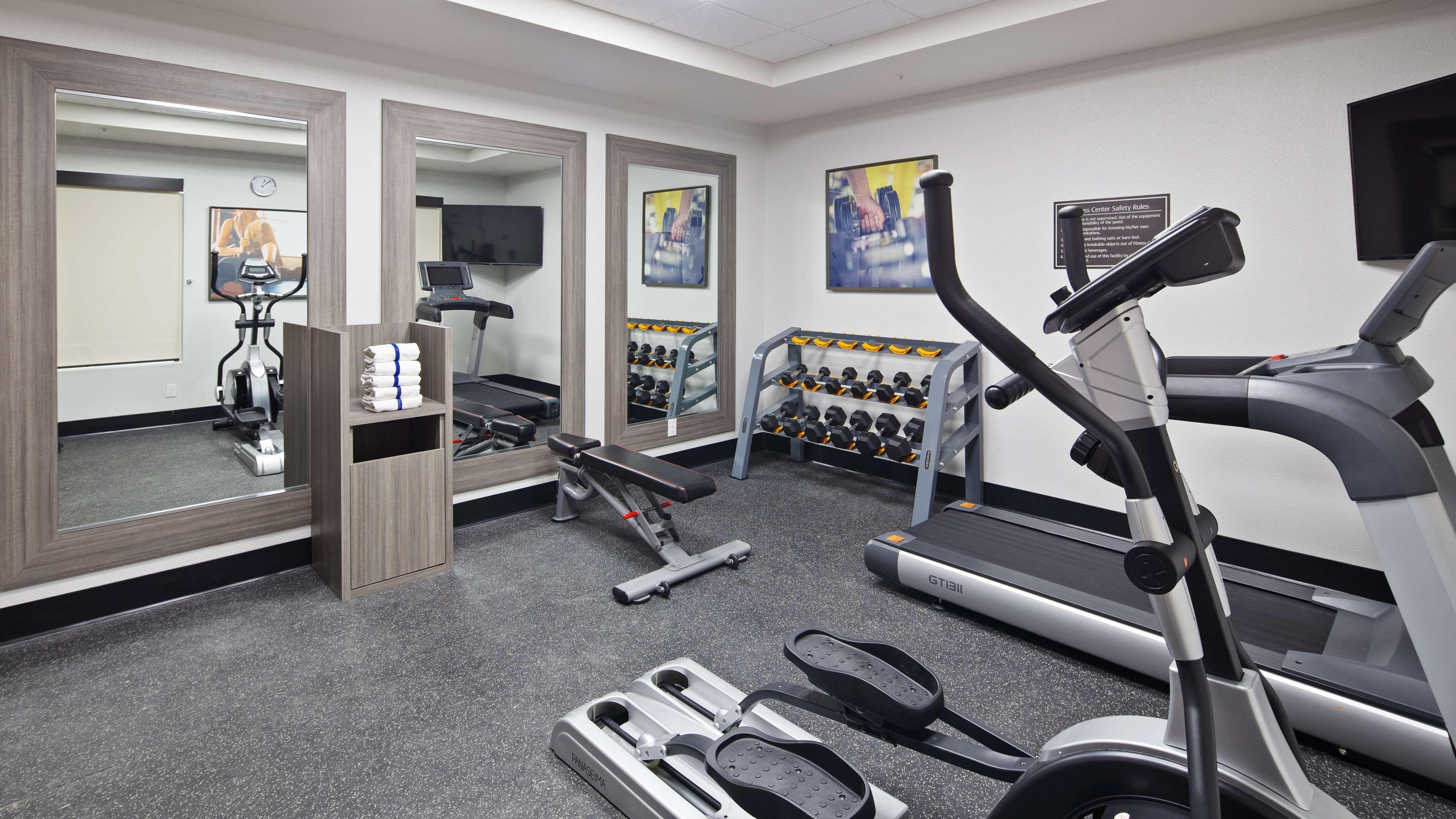La Vernia Best Western Green Oaks Inn מראה חיצוני תמונה
